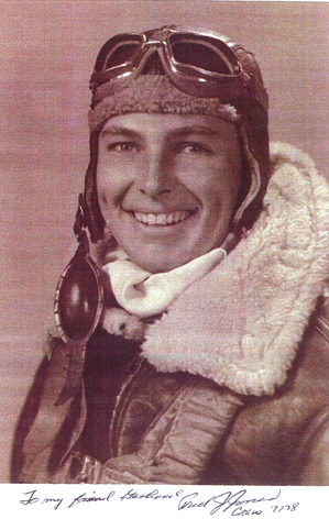 Paul J. Jones als strahlender US-Fliegerheld, darunter seine Widmung: "To my friend Gerhard - Paul J. Jones"