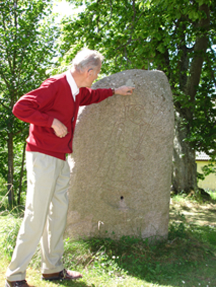 Tempel Krageholm Ystad Dr. Tempel an einem Stein, Schloß Krageholm Ystad